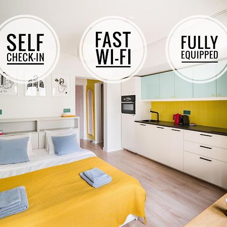 Victoriei Old Town Studio - Self Check-In بوخارست المظهر الخارجي الصورة